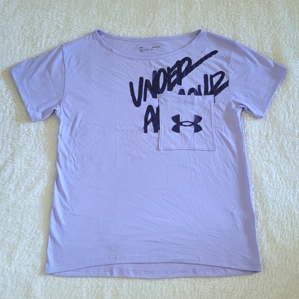 Under Armour Oversized Lavender Graphic Tee👕 - NWT